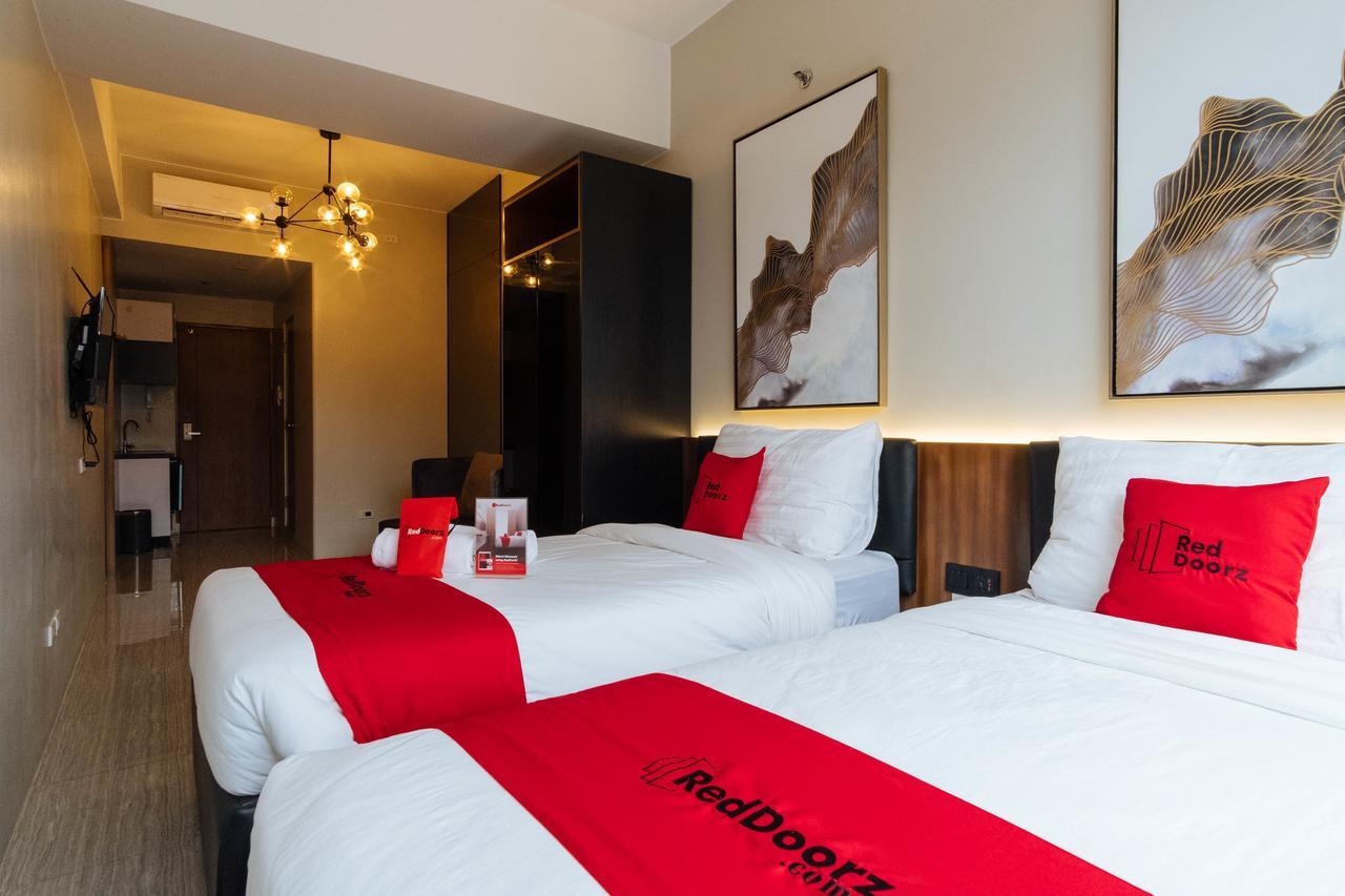 Hotel Reddoorz Premium Near Ust Hospital Manila Exterior foto